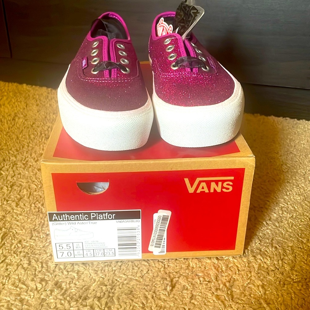 Womens Vans Platform Glitter wild Aster Pink Size 5.5. New in box